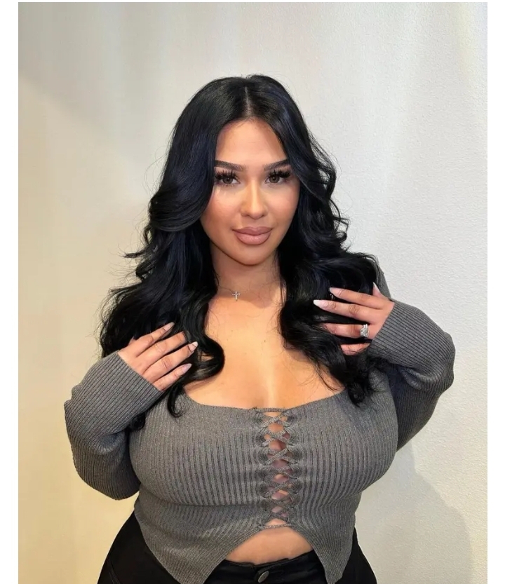 Influencer killed in front of daughter by husband in murder-suicide